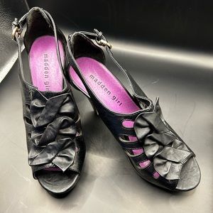 Madden Girl, black 3.5” heels, size 6.5